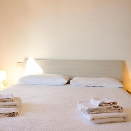 Turchese - Private Pool & Jacuzzi * Sulzano