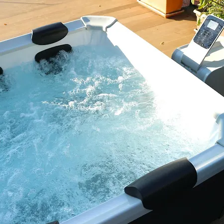 Turchese - Private Pool & Jacuzzi * Sulzano